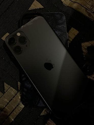 IPhone 11 Pro, 64 ГБ, Space Gray, Чехол, 80 %
