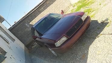 sprinter bazar: Audi 80: 1993 г., Седан — 6