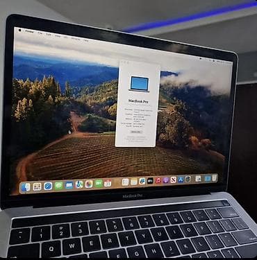 Ноутбуки Apple (MacBook): Офисный, Б/у, Apple M1, ОЗУ, RAM: 8 ГБ — 1