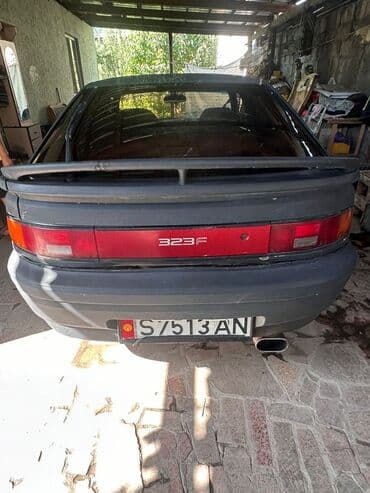 мазда фк: Mazda 323: 1991 г., 1.8 л, Механика, Бензин, Хэтчбэк — 4