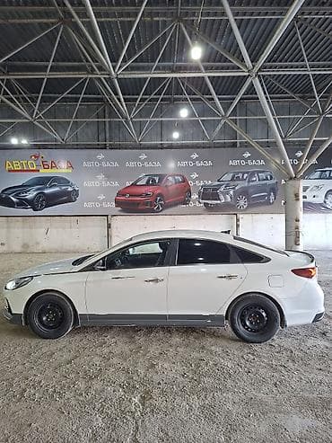 chrysler pacifica: Hyundai Sonata: 2017 г., 2 л, Автомат, Бензин, Седан — 4