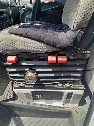 авто матор: Пассажирский микроавтобус Mercedes-Benz Sprinter (длинная база) с — 4