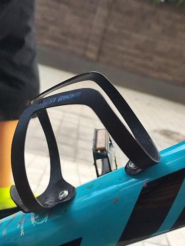 Велосипеды: Флягодержатель WEST BIKING для велосипеда.карбонавая — 1