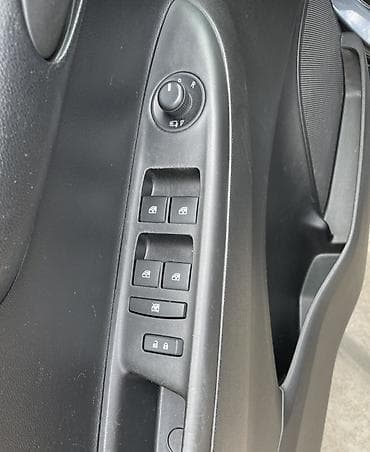 цены спарк: Chevrolet Spark: 2016 г., 1 л, Бензин, Хэтчбэк — 9