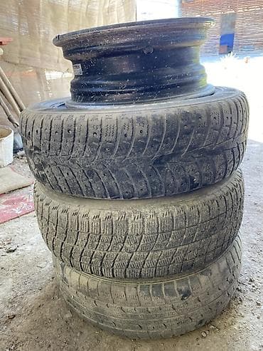 Колеса в сборе 175 / 65 / R 14, Зима, Легковые, Железные, отверстий - 4