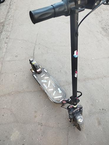 Спорт и хобби: Электросамокат, Б/у — 2