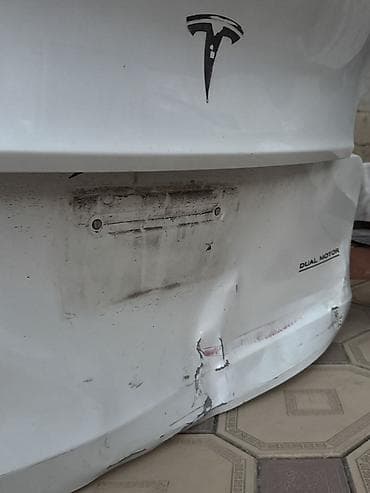 Транспорт: Крышка багажника (дверь пятой двери) для Tesla Model Y. - — 2