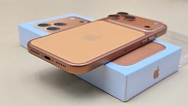 iphone osh: IPhone 17 Pro Max, Б/у, 1 ТБ, Золотой, Зарядное устройство, Защитное стекло, Чехол, 100 % — 3