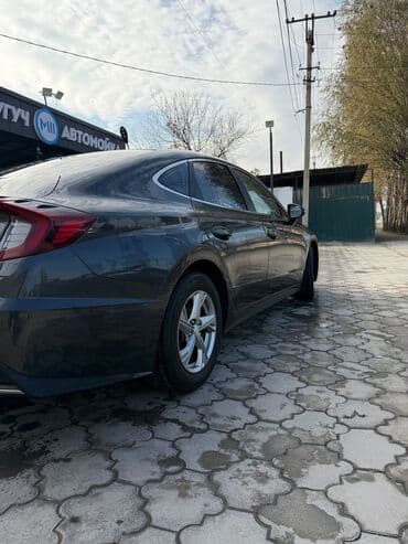 передвижной дом: Hyundai Sonata: 2021 г., 2 л, Автомат, Газ, Седан — 12