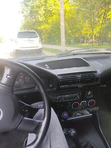 е34 3 2: BMW 5 series: 1991 г., 2.5 л, Ручные, Седан — 3