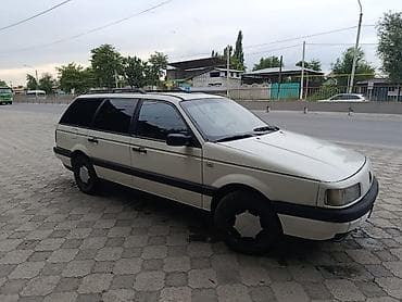 Volkswagen Passat: 1992 г., 1.8 л, Механика, Бензин, Универсал at lalafo.kg Volkswagen Passat: 1992 г., 1.8 л, Механика, Бензин, Универсал
