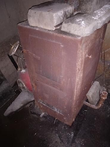 токмок кухонный уголок: Металлическая печь-буржуйка из толстой стали. требуется ремонт цена — 1