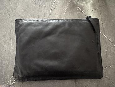 Срочно продаю Клатч/чехол-папка из чёрной натуральной кожи с