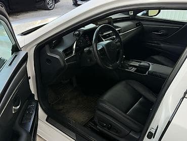2 8: Lexus ES: 2020 г., 2.5 л, Автомат, Гибрид, Седан — 5