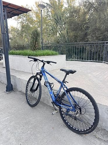 богажник рага: Горный велосипед Adidas (MTB), с амортизационной вилкой и прочной — 5