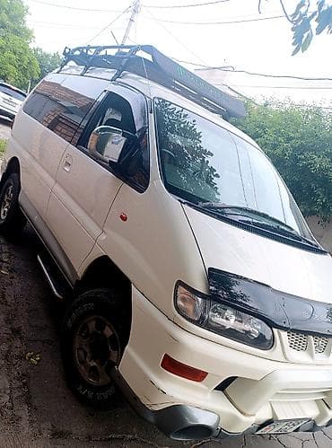 крепления ждя бампера: Mitsubishi Delica: 2003 г., 3 л, Автомат, Газ, Внедорожник — 2