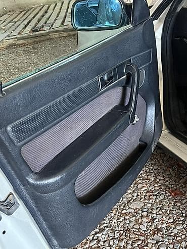 sprinter 2 9: Audi 100: 1991 г., Механика, Бензин, Седан — 5