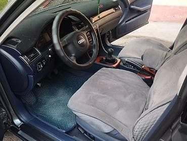 Унаа: Audi A6: 2000 г., 2.4 л, Кол менен иштөөчү, Бензин, Седан — 7