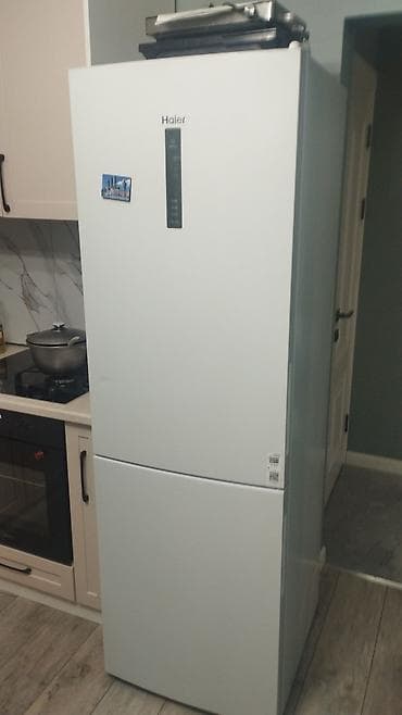 xbox one: Холодильник Haier, Двухкамерный — 1