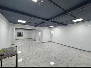 бакаева: Ижарага берем Сулуулук салондорун жана кабинеттерди ижаралоо, 75 м², Чачтарач үчүн, Каш чебери үчүн, Визажист үчүн — 1