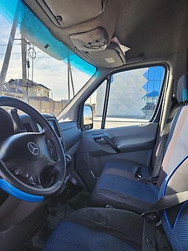 man f2000: Mercedes-Benz Спринтер: 2009 г., 2.7 л, Механика, Дизель, Фургон — 4