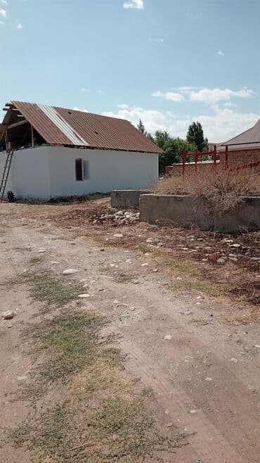 продаю дом бишкек чон арык: Дом, 80 м², 3 комнаты, Собственник — 20