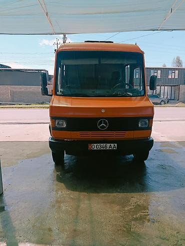 Mercedes-Benz : 1996 г., Кол менен иштөөчү, Дизель, Van — 1