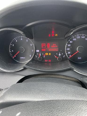 срочна алмашам: Kia K7: 2010 г., 2.7 л, Автомат, Бензин, Седан — 3