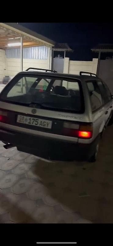 golf iii: Volkswagen Passat: 1989 г., 1.8 л, Ручные, Бензин, Универсал — 7