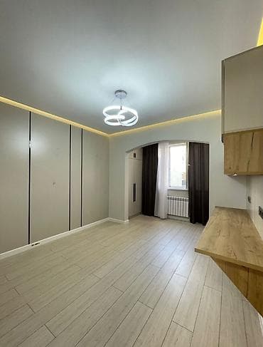 3 комнаты, 83 м², 106 серия улучшенная, Технопарк 106 серия улучшенная, 2 этаж, Дизайнерский ремонт — 1