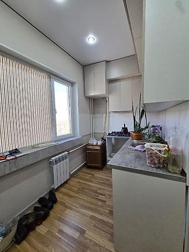 кв 8 мкр: 1 комната, 32 м², 105 серия, 8 этаж, Евроремонт — 8