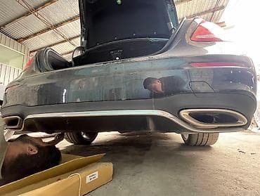 глушитель amg: Решетка радиатора Mercedes-Benz 2017 г., Б/у, Оригинал — 3