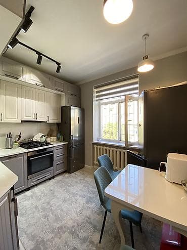 Продажа квартир: 3 комнаты, 85 м², Индивидуалка, 2 этаж, Дизайнерский ремонт — 8