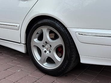 бенза насос мерседес: Mercedes-Benz E-Class: 2000 г., 3.2 л, Автомат, Бензин, Седан — 4