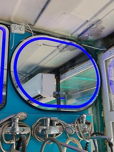 лампочки диодные: Зеркало с LED‑подсветкой и сенсорным управлением. - Форма — 1