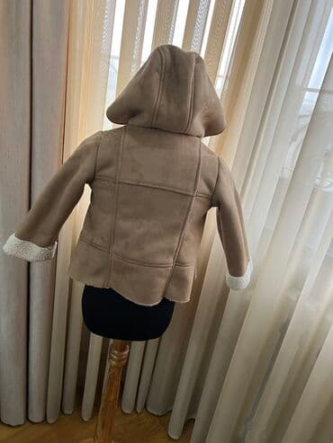 пальто детское демисезонное: Продаю деткие вещи на весну для девочки. Все вещи в идеальном — 16