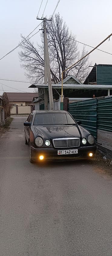 80 тирактор: Mercedes-Benz E-Class: 1997 г., 2.2 л, Автомат, Дизель, Седан — 1