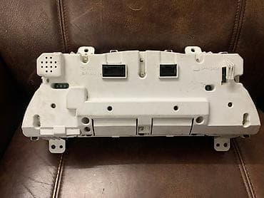 Автохимия: Щиток приборов Toyota 2008 г., Б/у, Оригинал — 3