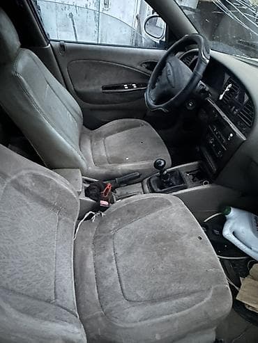 клаксон сигнал: Daewoo Nubira: 2000 г., 1.5 л, Механика, Бензин, Седан — 5