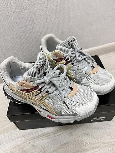 красовки азикс: Кроссовки Asics - Модель: бегово-лайфстайл в ретро‑эстетике - Верх — 3