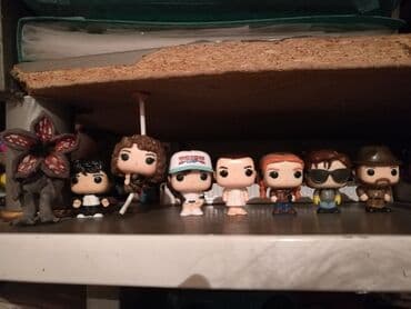 коллекционные фигурки: Фигурки из киндера по сериалу Осд-Stranger Thinks. В составе — 2