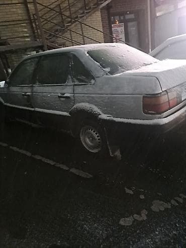 transporter multivan: Volkswagen Passat: 1988 г., 1.8 л, Механика, Бензин, Седан — 3