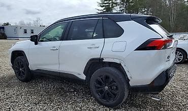 радатор: Toyota RAV4: 2023 г., 2.5 л, Автомат, Гибрид, Кроссовер — 5
