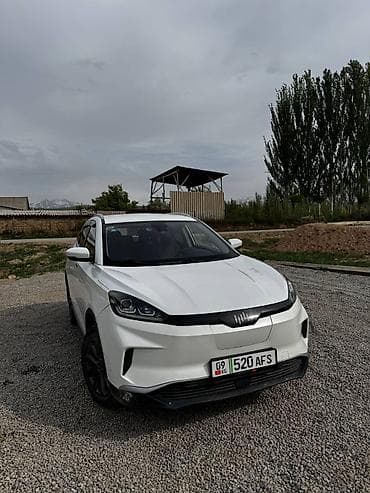 JMEV: JMEV EX5: 2020 г., Автомат, Электромобиль, Кроссовер — 1