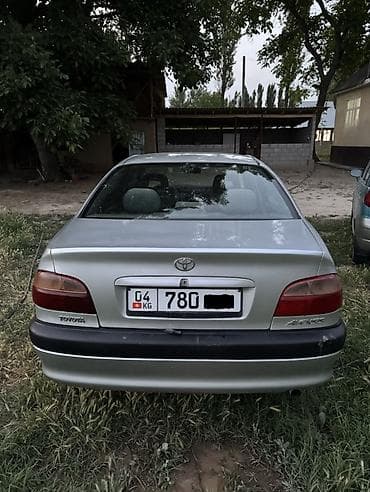 Унаа: Toyota Avensis: 2000 г., 1.6 л, Кол менен иштөөчү, Бензин, Седан — 4