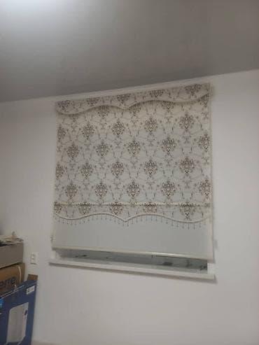 Элегантные римские шторы с декоративным узором. Представленные шторы — 1