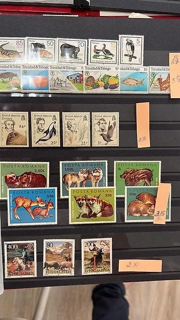 все марки: Коллекция почтовых марок различных стран и тематик. В подборке — 3