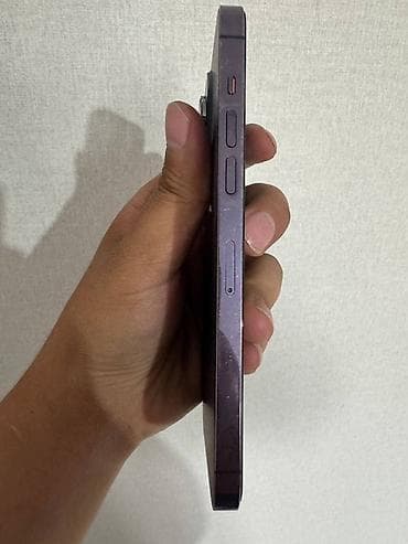 4g lte: IPhone 14 Pro, Deep Purple — 3