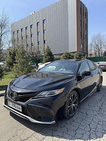 Транспорт: Toyota Camry: 2017 г., 2.5 л, Автомат, Бензин, Седан — 2