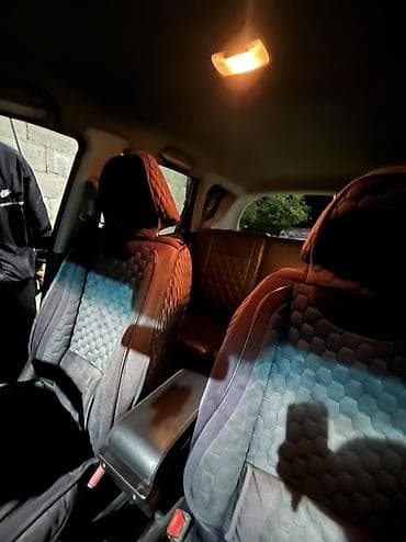 Honda Fit: 2005 г., 1.3 л, Автомат, Бензин, Хэтчбэк — 6